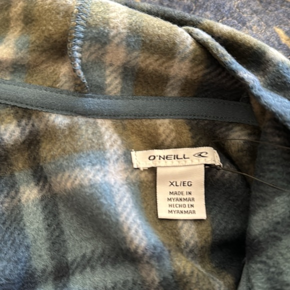 O'NEILL HALF ZIP - Picture 3 of 6
